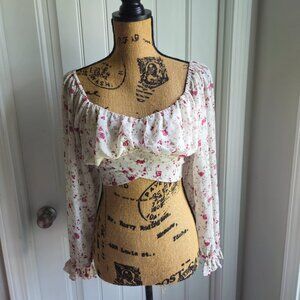 Altar'd State Floral Long Sleeve Crop Top Size M
